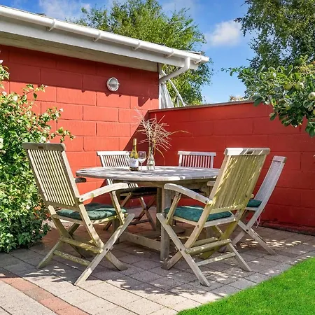 Ferienhaus Nice In With 3 Bedrooms And Wifi *