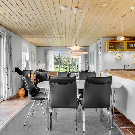 Ferienhaus Nice In With 3 Bedrooms And Wifi Mesinge