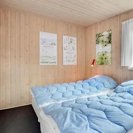 Nice In With 3 Bedrooms And Wifi Ferienhaus